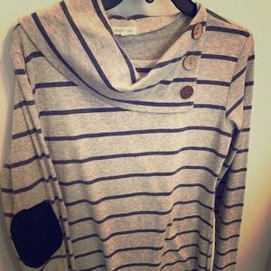 Boutique size small cowl neck tunic